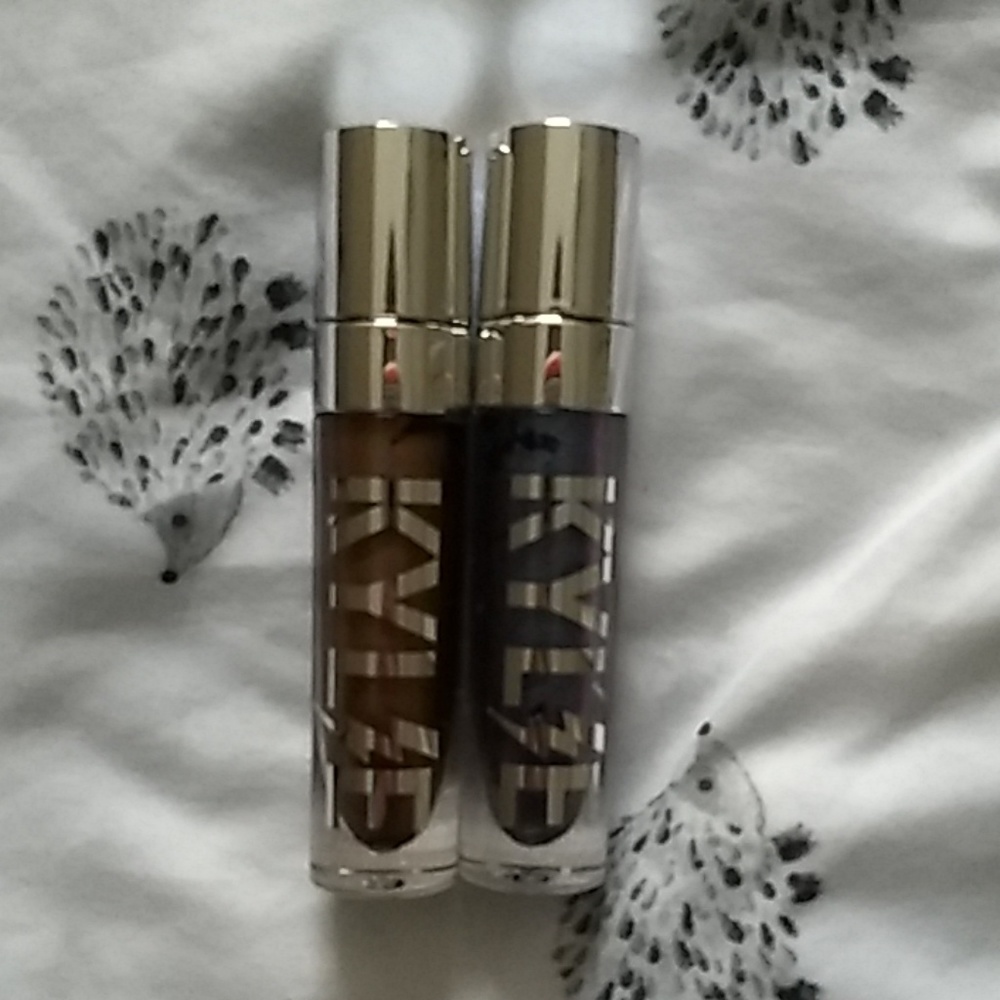 NWOT Kylie Cosmetics Liquid Eyeshadow